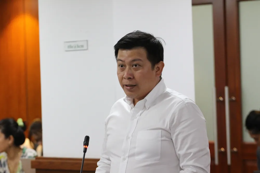 7. Ông Nguyễn Huy Bình, Trưởng Phòng Kế hoạch đầu tư Ban Quản lý Dự án đầu tư xây dựng hạ tầng đô thị (1).JPG