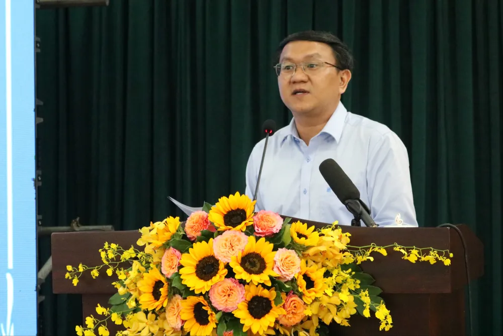 Giám đốc Sở TT&TT Lâm Đình Thắng cho rằng TP cần tăng cường chủ động truyền thông chính sách hơn nữa. Ảnh: THANH TUYỀN TP.HCM: Không để các cơ quan báo chí giảm sức chiến đấu vì sắp xếp lại-tphcm-tong-ket-hoat-dong-bao-chi (4).JPG