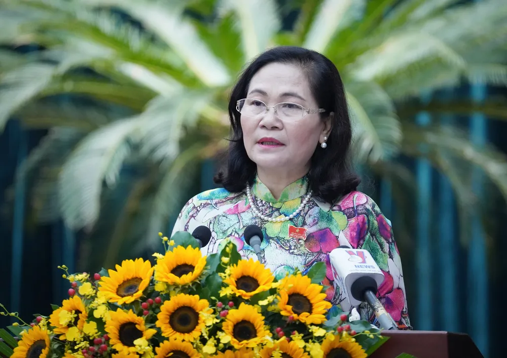 Chủ tịch HĐND TP.HCM Nguyễn Thị Lệ phát biểu khai mạc kỳ họp. Ảnh: THUẬN VĂN HĐND TP.HCM xem xét mức hỗ trợ cho lực lượng an ninh, trật tự cơ sở -hop-HDND-TP-ve-quy-hoach-an-ninh-co-so 7.jpg