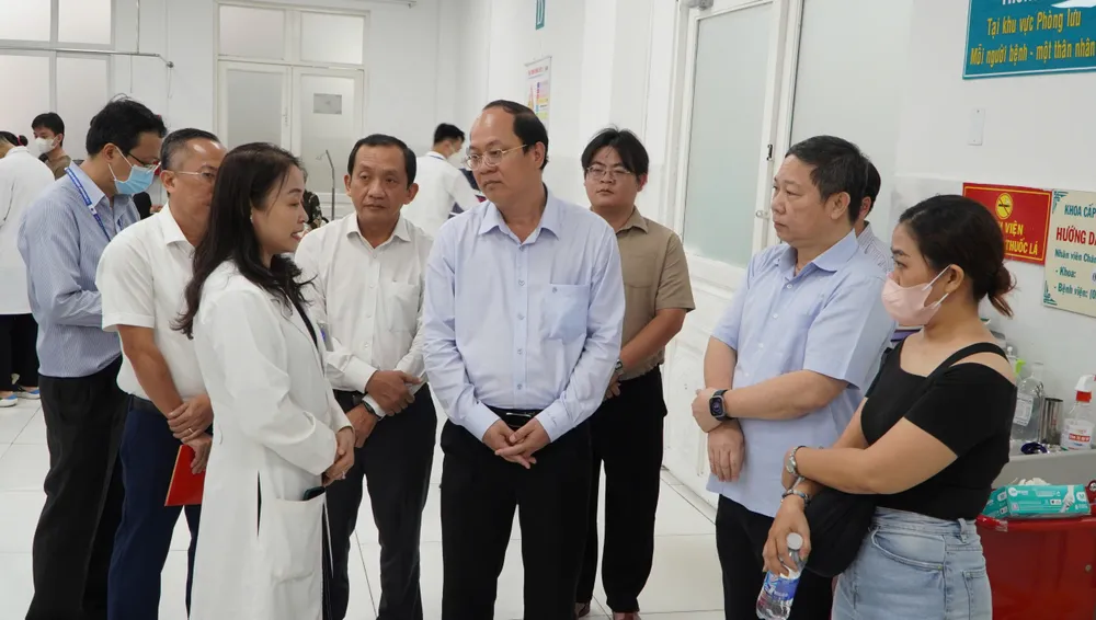 gay-nhanh-cay-cong-vien-tao-dan (2).jpg