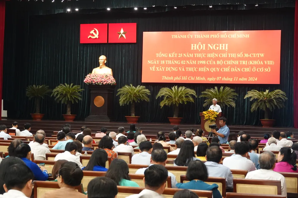 TP.HCM thực hiện dân chủ ở cơ sở gắn với thực hành tiết kiệm, chống lãng phí -TPHCM-thuc-hien-dan-chu-co-so (2).jpg