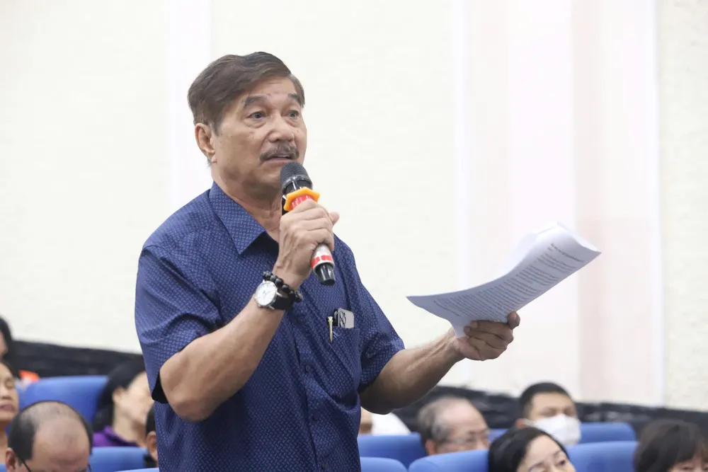 Cử tri TP Thủ Đức quan tâm đến chống lãng phí, tinh gọn bộ máy-tiep-xuc-cu-tri-thu-duc-tinh-gon-bo-may (2).jpg