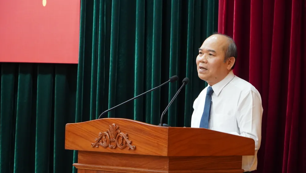 Thành ủy TP.HCM bổ sung bốn thành ủy viên-thanh-uy-tphcm-co-4-thanh-uy-vien2.JPG