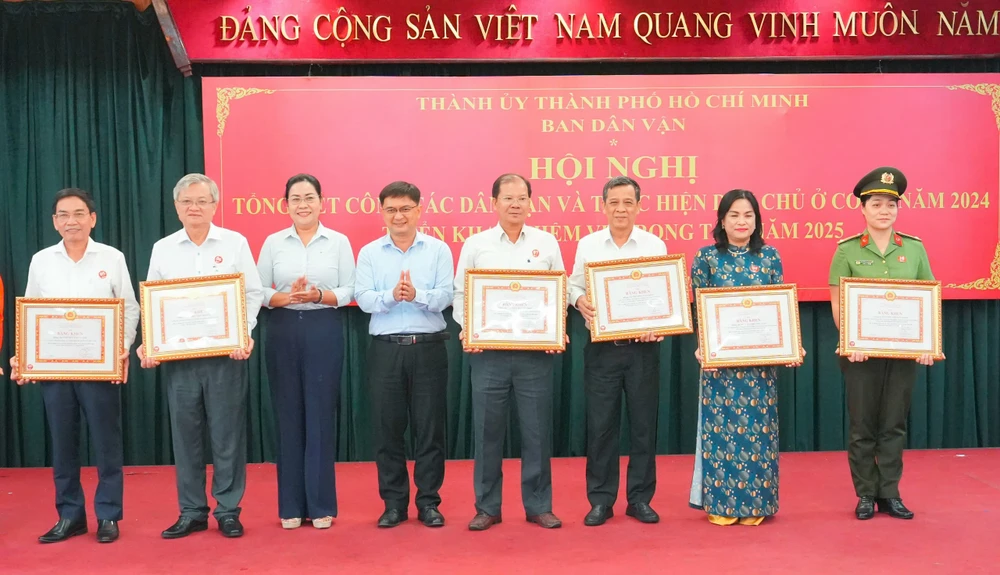 Công tác dân vận là nhiệm vụ trọng yếu khi sắp xếp bộ máy, xây dựng đất nước-sap-xep-bo-may-ban-dan-van-tphcm (3).jpg