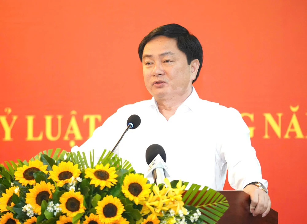 Phó chủ nhiệm Ủy ban Kiểm tra Trung ương: 'Đừng xem việc xử lý, kỷ luật đảng viên là thành tích của mình'-ky-luat-dang-tphcm (4).jpg