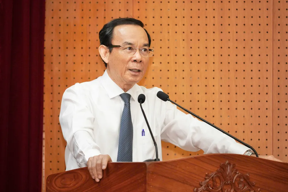 ong-phan-nguyen-nhu-khue-nghi-huu (6).jpg