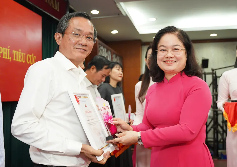 giai-bao-chi-tphcm (4).jpg