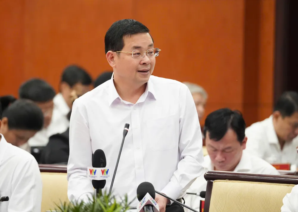 TP.HCM sẽ hạn chế xe cộ gây ô nhiễm tại khu vực trung tâm để giảm ô nhiễm không khí -ô-nhiễm-không-khí.jpg