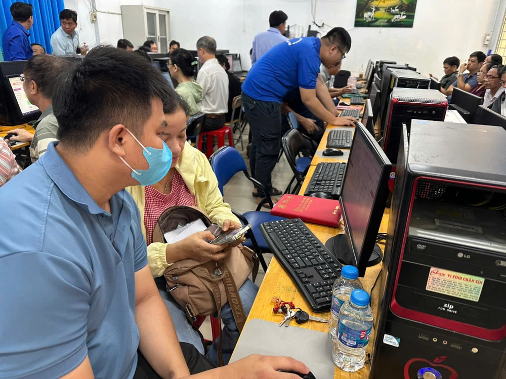 du-lieu-ddang-vien-sach-song-tphcm (6).jpg