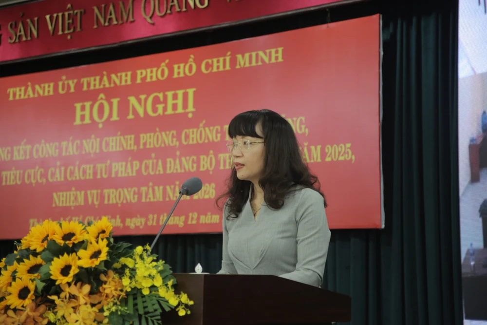 chong-lang-phi-tphcm 2.JPG