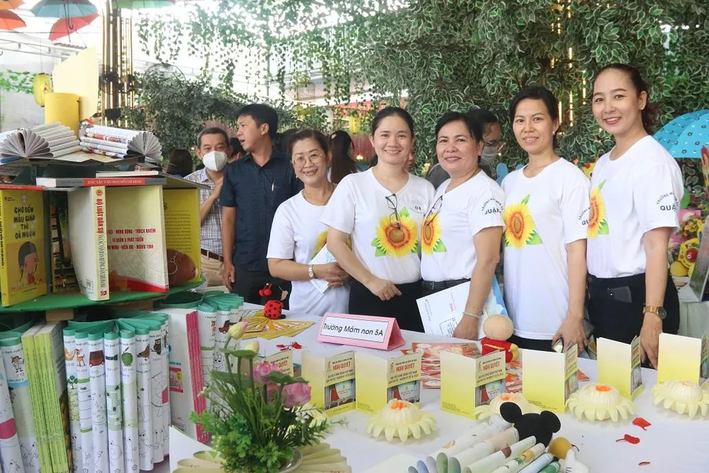 Đông đảo công nhân viên chức - lao động hào hứng tham gia hội thi. Ảnh: THẢO PHƯƠNG