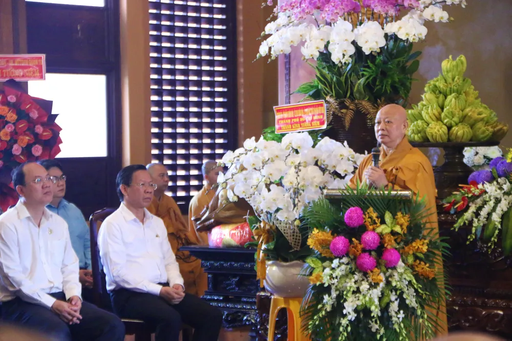 Hòa thượng Thích Lệ Trang phát biểu khai mạc. Ảnh: THẢO PHƯƠNG Hòa thượng Thích Lệ Trang phát biểu khai mạc. Ảnh: THẢO PHƯƠNG