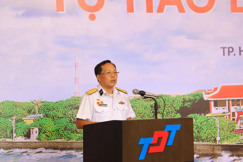 Đại tá Nguyễn Xuân Thanh, Nguyên Viện trưởng Viện kiểm sát Hải quân phát biểu cảm nghĩ. Ảnh VÕ THƠ Đại tá Nguyễn Xuân Thanh, Nguyên Viện trưởng Viện kiểm sát Hải quân phát biểu cảm nghĩ. Ảnh VÕ THƠ