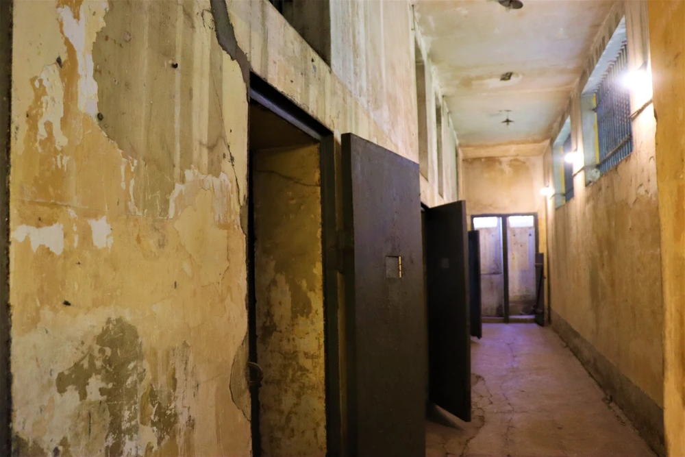 Di tích trại giam Tổng Bí thư Trần Phú trước ngày tu bổ ảnh 6