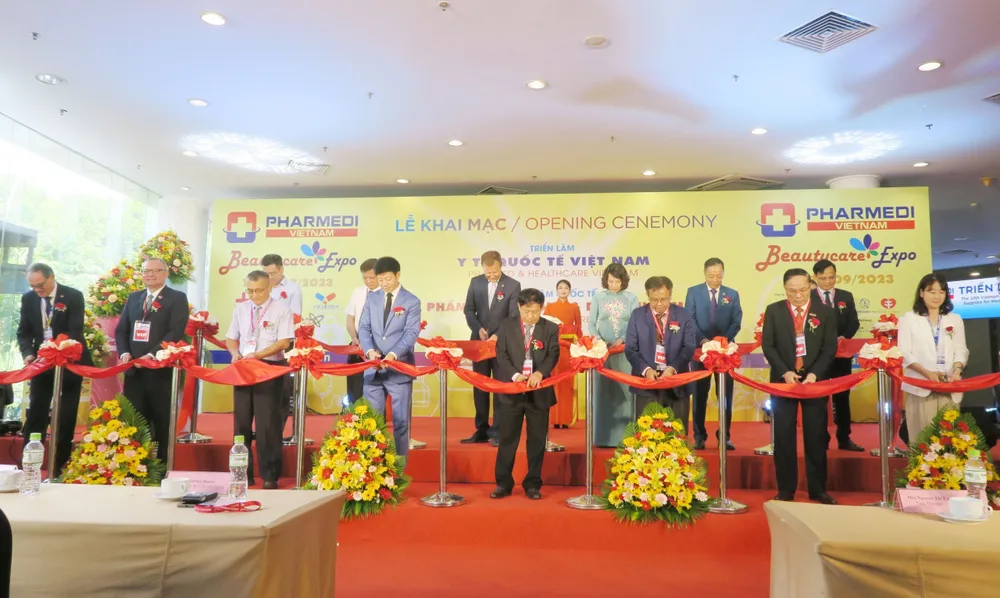 Khai mạc triển lãm Y tế quốc tế Việt Nam - Pharmedi Vietnam 2023. Ảnh: THẢO PHƯƠNG Khai mạc triển lãm Y tế quốc tế Việt Nam - Pharmedi Vietnam 2023. Ảnh: THẢO PHƯƠNG