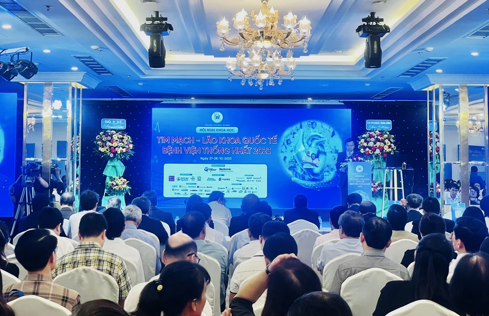 Nhồi máu cơ tim cấp