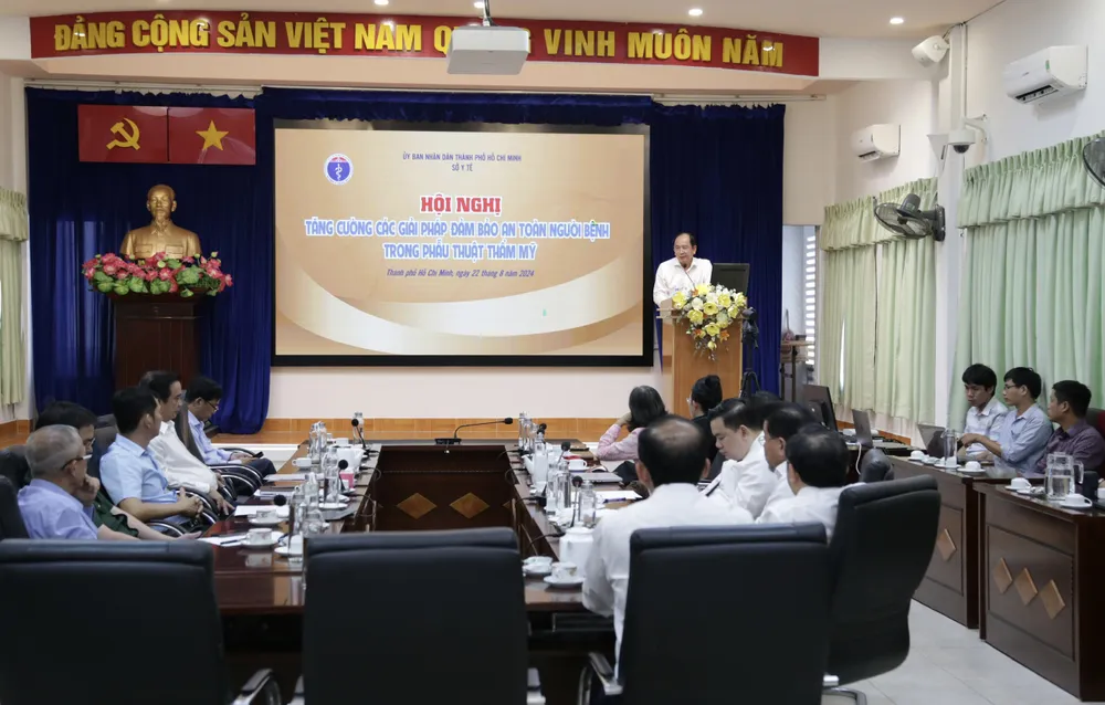 Hội nghị "Tăng cường các giải pháp đảm bảo an toàn người bệnh trong phẫu thuật thẩm mỹ" diễn ra tại TP.HCM. Ảnh: THẢO PHƯƠNG tai-bien-tham-my1.jpg