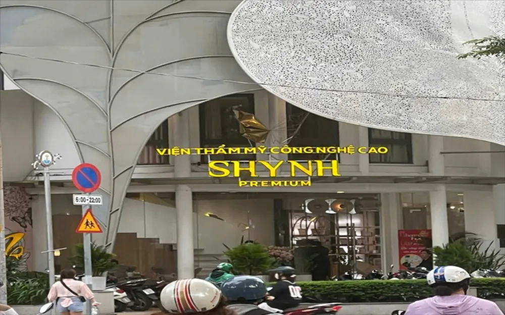 Cơ sở thẩm mỹ bị xử phạt 276 triệu đồng, tước giấy phép hoạt động 6 tháng. Ảnh: SYT cơ sở thẩm mỹ