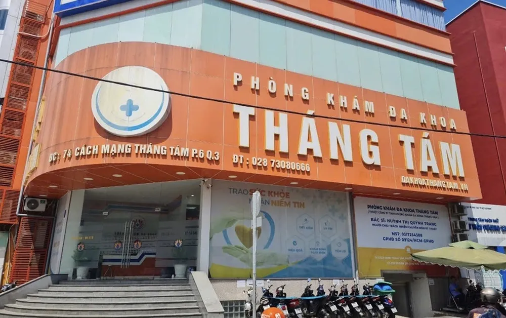 Một thai phụ bị "vẽ bệnh, moi tiền" tại Phòng khám đa khoa Tháng Tám (quận 3). Ảnh: SYT Phòng khám đa khoa - 3