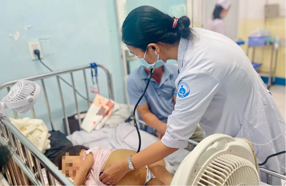 tiêm vaccine sởi ở TP.HCM