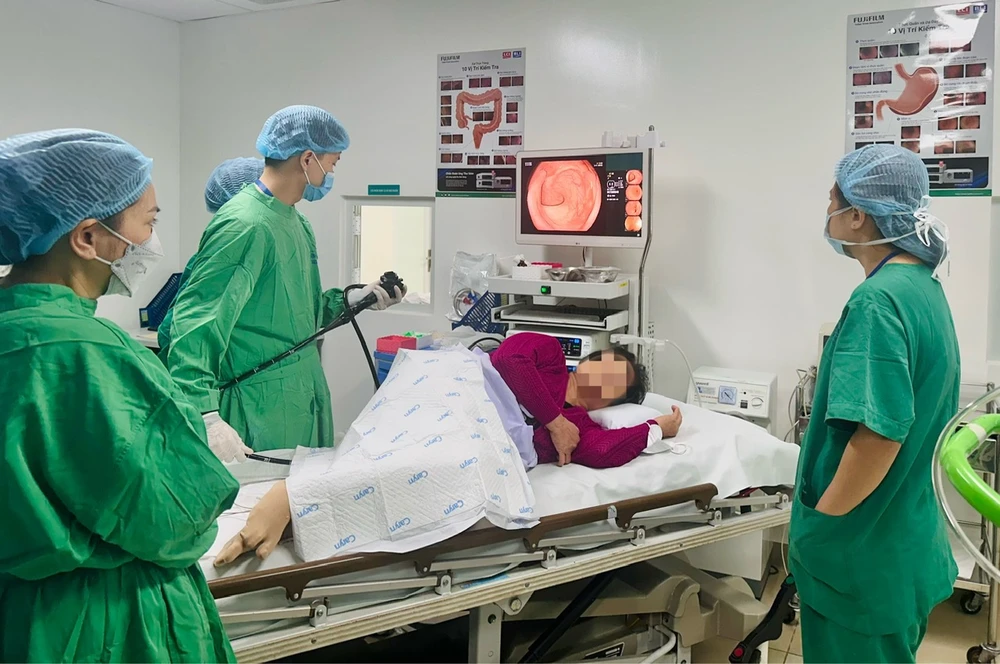 đầu tư trang thiết bị y tế