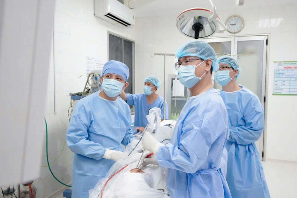 bệnh nhân viêm mũi xoang