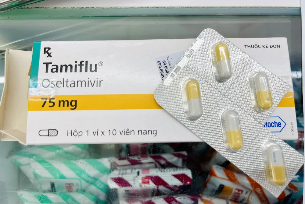 thuốc Tamiflu điều trị bệnh cúm mùa