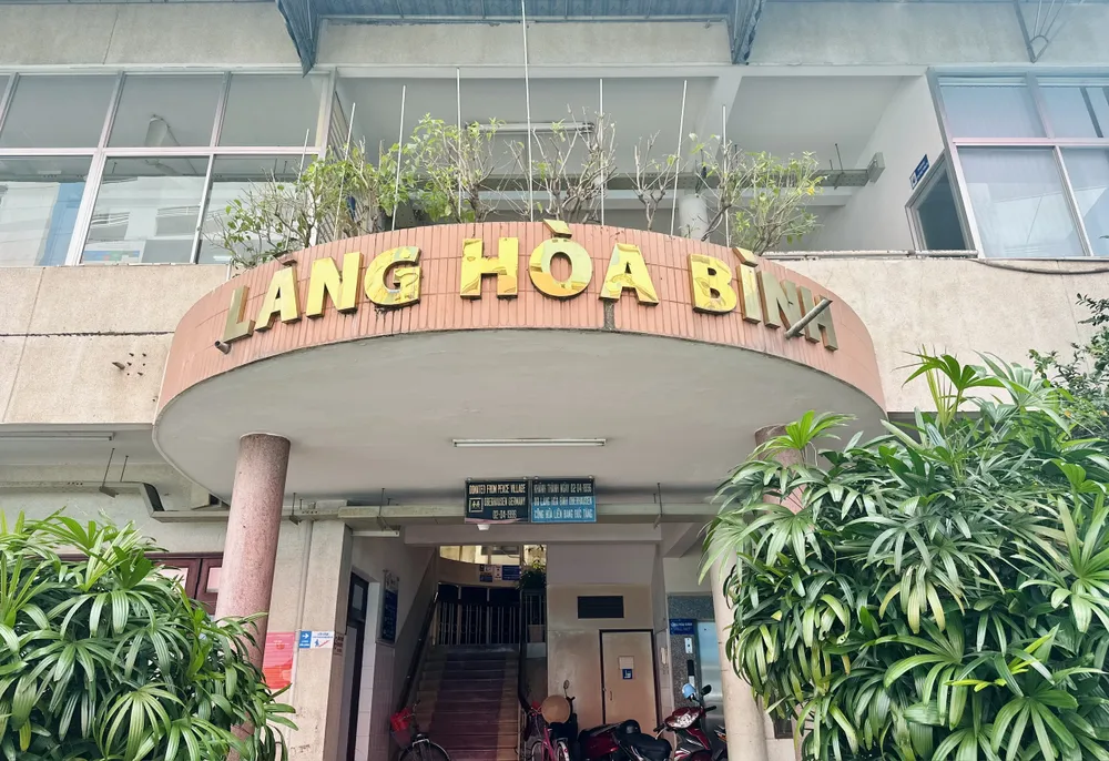 Làng Hòa Bình