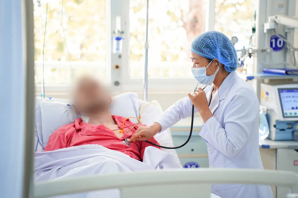 hôn mê sau giải chạy marathon