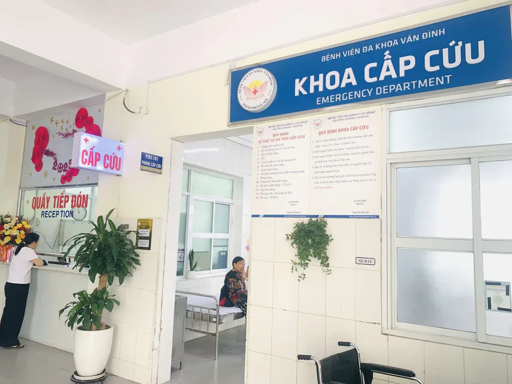 tạm ứng viện phí cấp cứu