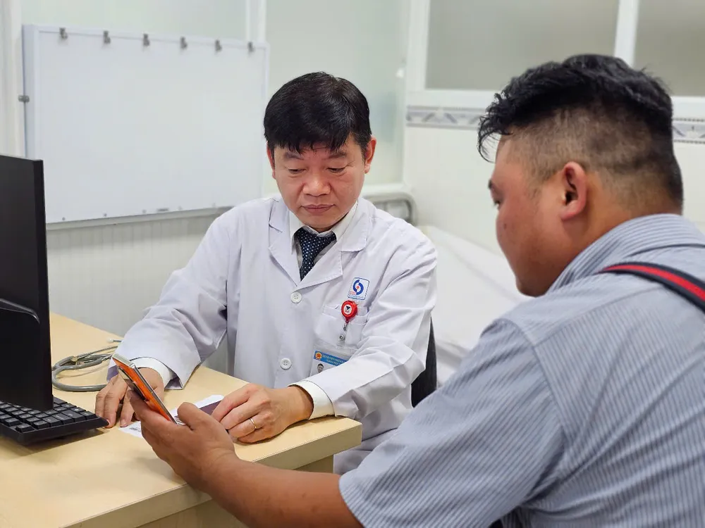 Phòng khám vệ tinh