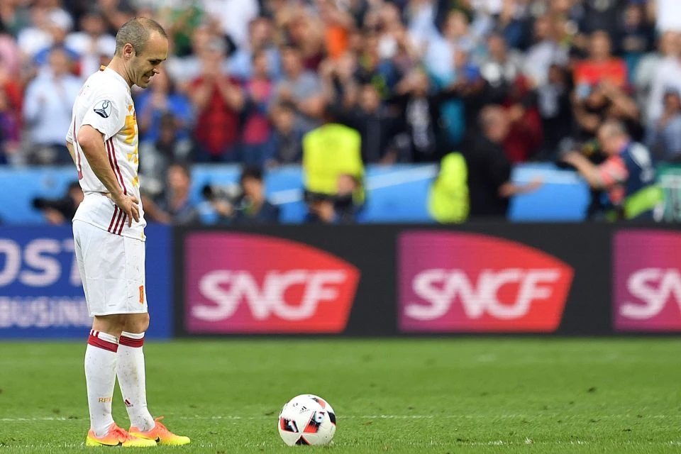 Iniesta là một trong những tiền vệ hay nhất thế giới