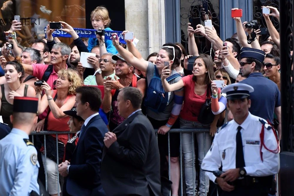 Những CĐV nhiệt thành của đội bóng áo lam