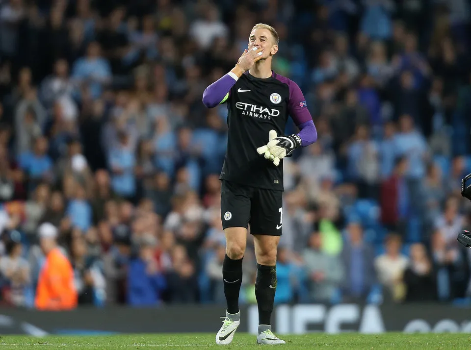 Joe Hart đã cảm ơn người hâm mộ Manchester City trong trận đấu trước Steaua Bucharest