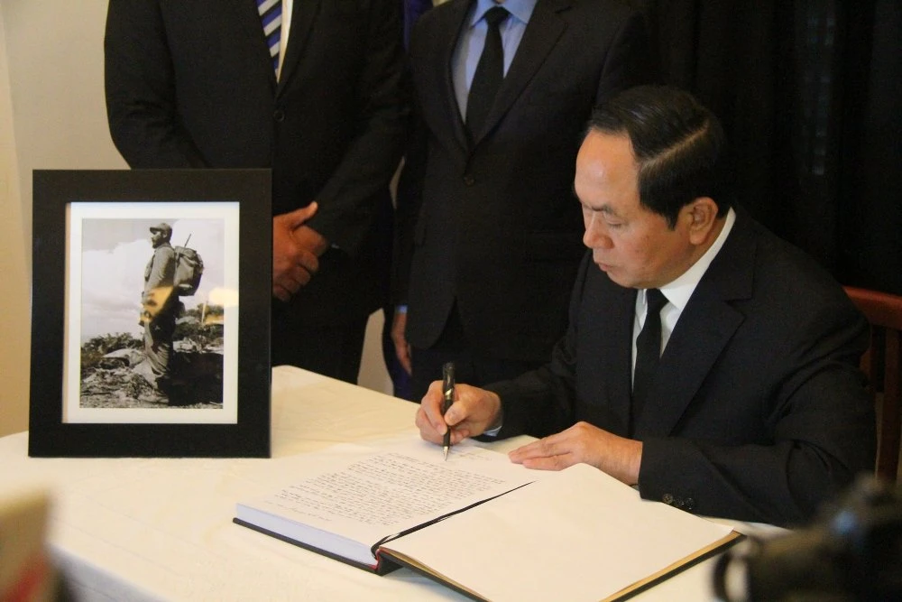 Cựu du học sinh Cuba bật khóc khi nhắc đến Fidel Castro ảnh 3