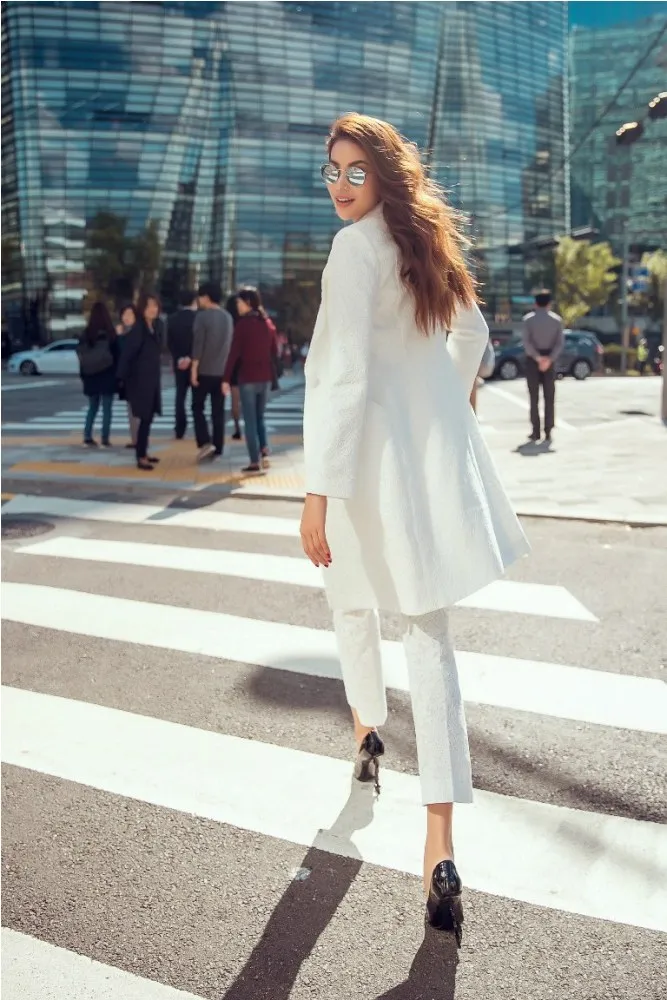 Ngắm hoa hậu Hoàn vũ Phạm Hương khoe chân dài ở xứ Hàn ảnh 4