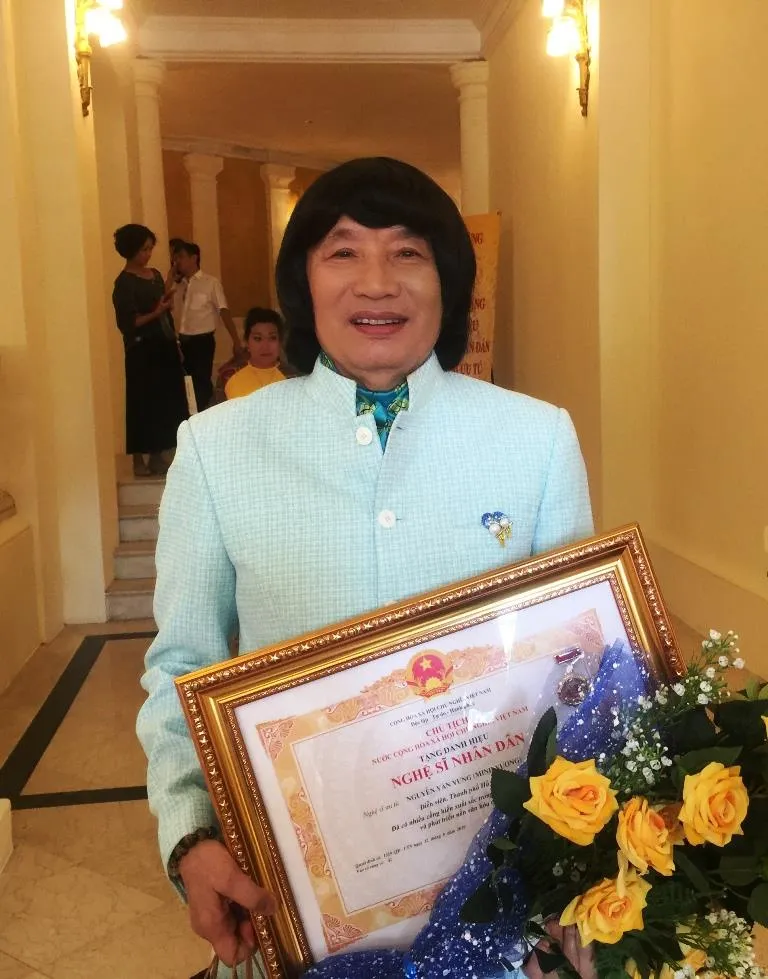 Nghệ sĩ Trần Hạnh, Minh Vương chia sẻ sau khi nhận danh hiệu ảnh 1