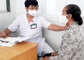 Người dân có thể khai báo y tế qua đường dây nóng 18001119 ảnh 2 Dịch COVID-19: Chặn mối nguy khai báo y tế gian dối