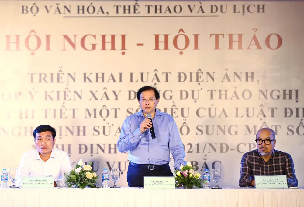 Thứ trưởng Bộ VH-TT&amp;DL Tạ Quang Đông phát biểu tại Hội nghị. Ảnh: TRẦN HUẤN