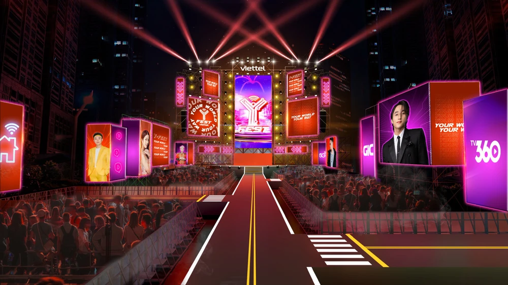 Sân khấu tương tác đa điểm chạm với không gian 360 độ được dựng lên tại Phố đi bộ Nguyễn Huệ.