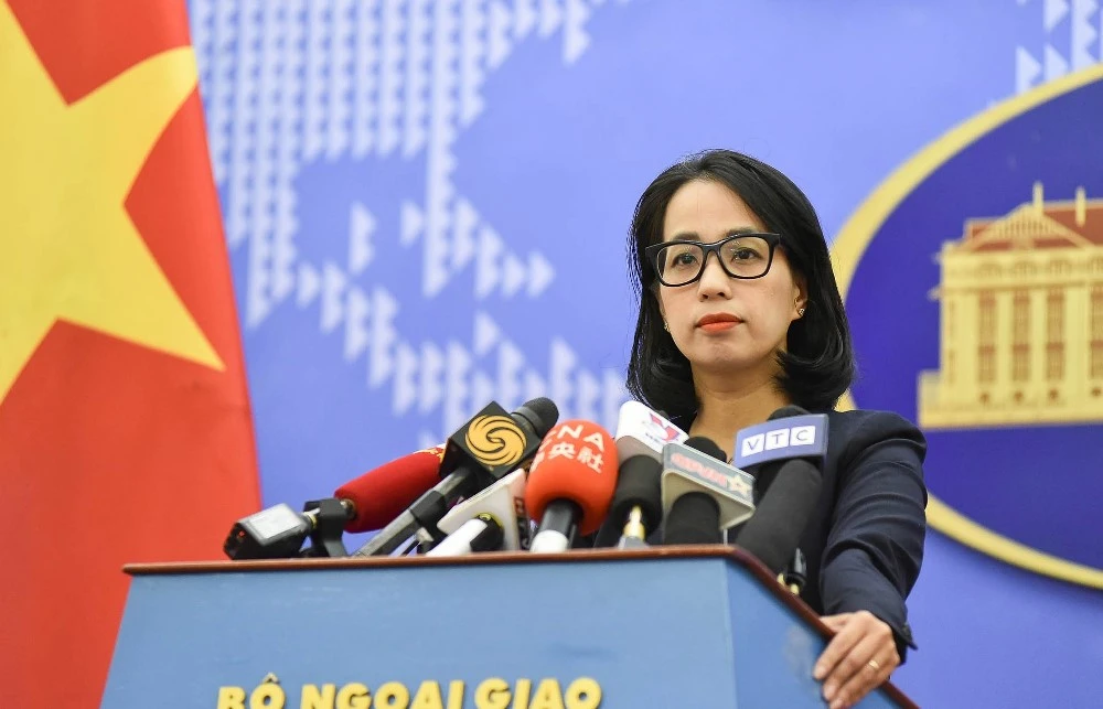 Người phát ngôn Bộ Ngoại giao Phạm Thu Hằng trả lời câu hỏi của báo chí.Ảnh: NGUYỄN HỒNG Người phát ngôn Bộ Ngoại giao Phạm Thu Hằng trả lời câu hỏi của báo chí.Ảnh: NGUYỄN HỒNG