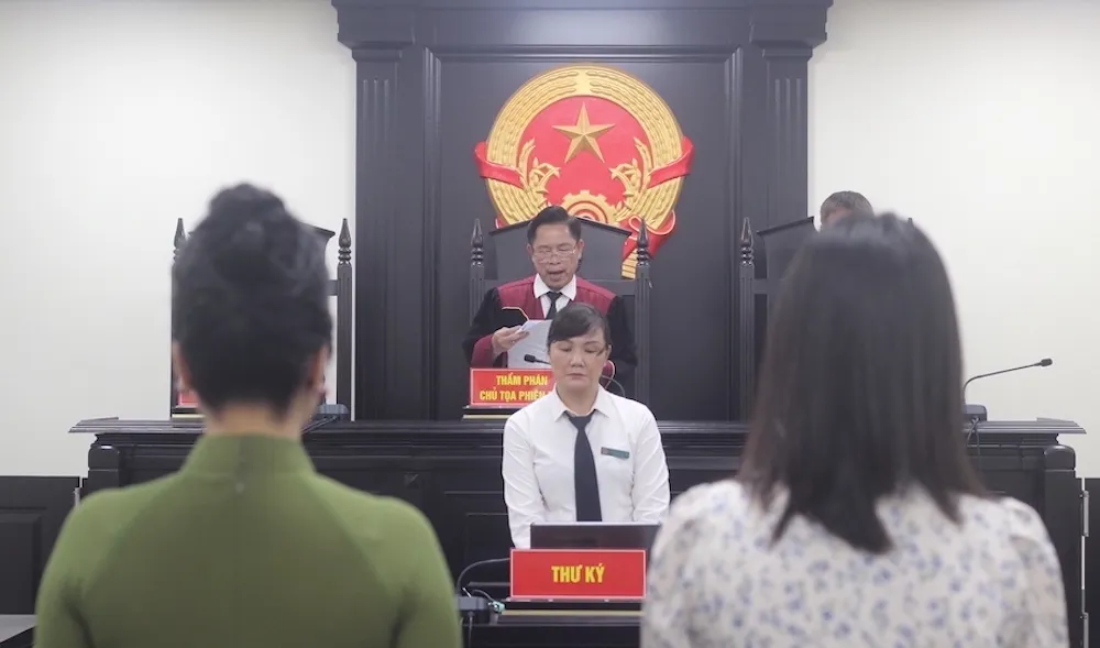 HĐXX xử bác yêu cầu khởi kiện của công ty VIETART. Ảnh: VIẾT THỊNH HĐXX xử bác yêu cầu khởi kiện của công ty VIETART. Ảnh: VIẾT THỊNH