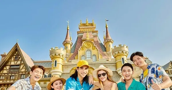 Lượng khách du lịch nội địa tháng 8-2023 ước đạt 9,5 triệu lượt khách. Lượng khách du lịch nội địa tháng 8-2023 ước đạt 9,5 triệu lượt khách.