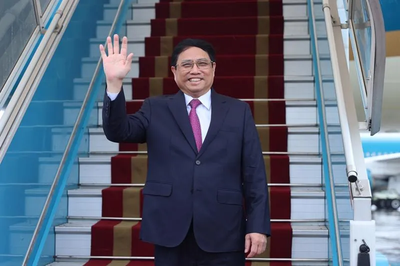 Thủ tướng Phạm Minh Chính trong một chuyến công du. Ảnh: VGP thu-tuong-tham.jpg