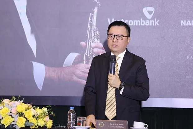 Ông Lê Quốc Minh, Tổng Biên tập Báo Nhân Dân, Phó Trưởng Ban Tuyên giáo Trung ương chia sẻ tại lễ công bố. Ảnh: HOÀ NGUYỄN. Kenny G-viet-nam.jpg