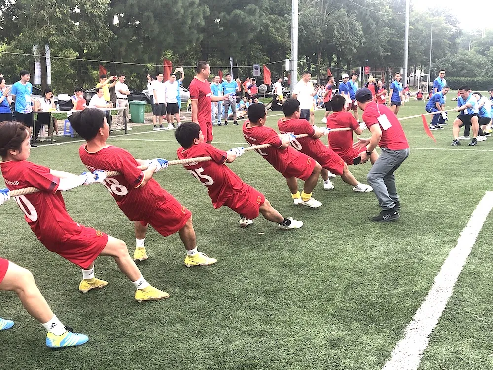 Các VĐV thi đấu tại hội thao. Ảnh: VT. hoi-thao.jpg