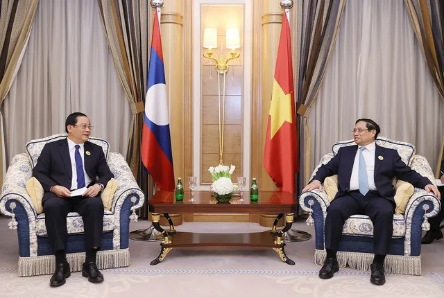 Thủ tướng Chính phủ Phạm Minh Chính tại cuộc gặp với Thủ tướng Lào Sonexay Siphandone. Ảnh: VGP. Việt Nam, Lào nhất trí đưa hợp tác kinh tế biến chuyển về chất