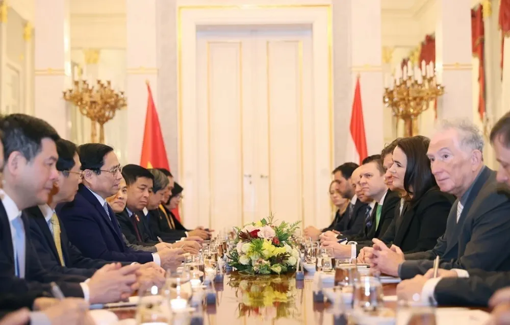 tong-thong-hungary-danh-gia-cao-vai-tro-va-vi-the-cua-viet-nam.jpg