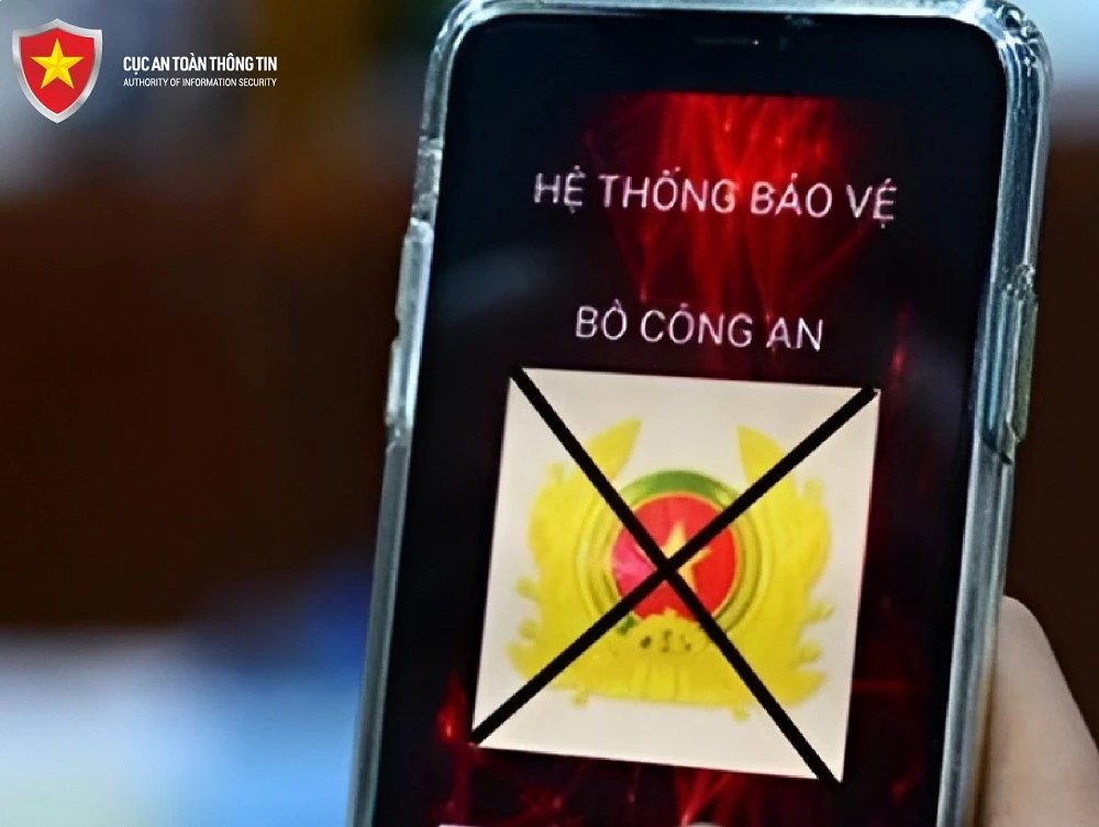 Đối tượng yêu cầu ông tải phần mềm Dịch vụ công giả mạo. Ảnh: Cục ATTT. dịch vụ công giả mạo