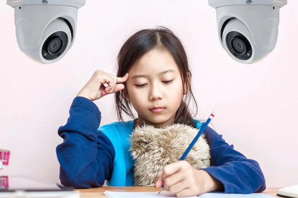 Các camera giám sát phải có tài liệu hướng dẫn sử dụng sản phẩm cho người sử dụng. Ảnh minh hoạ: SCMP/Shutterstock. Camera giám sát